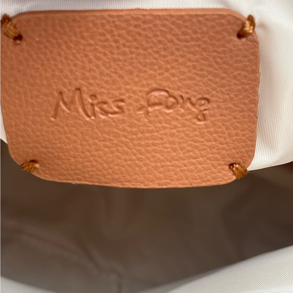 Miss Fong Cross Body mini Diaper bag chestnut brown multi pocket purse Read-FLAW - Picture 10 of 13